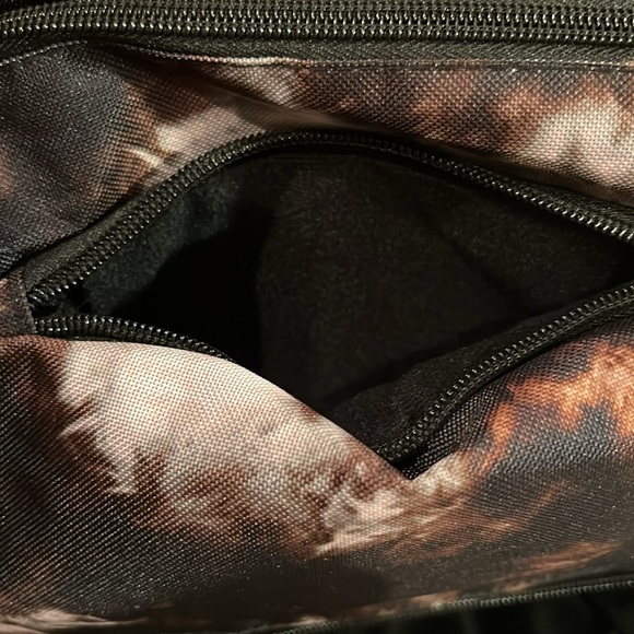 Backpack - Picture 8 of 12